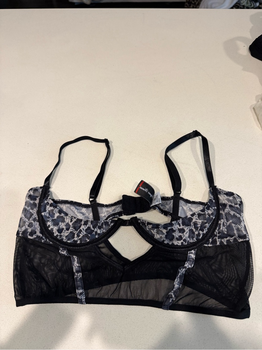 Elegant Moments Black Lace & White leopard  Mesh Underwire Bra